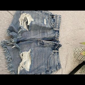 Vici jean shorts